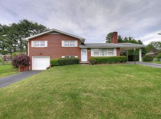 525 Kilkenny Rd, Kingsport, TN 37664