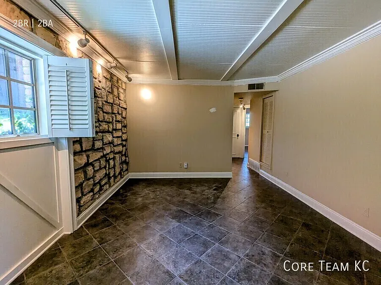 4433 Jarboe St #1 — Photo 10