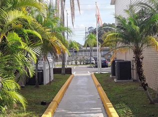 7210 N Manhattan Ave APT 123, Tampa, FL 33614
