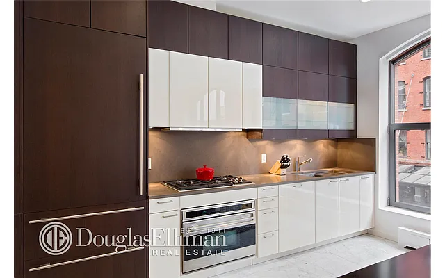 Rented by Douglas Elliman | media 8