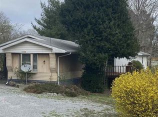 5208 Blue Springs Rd, Cadiz, KY 42211