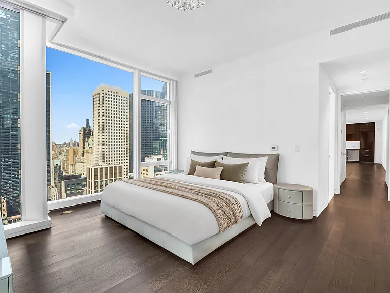 20 W 53rd St #32B — Photo 11