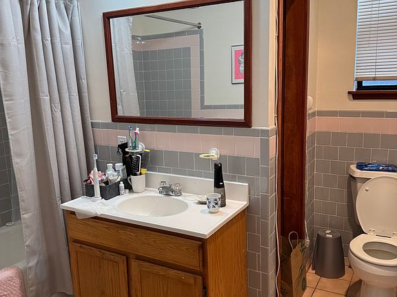 4th image of 481 35th Ave #1