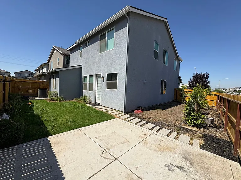 3036 N Parkside St — Photo 39