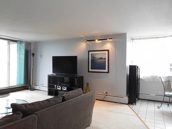 5th image of 2200 S Stewart Ave APT 4A