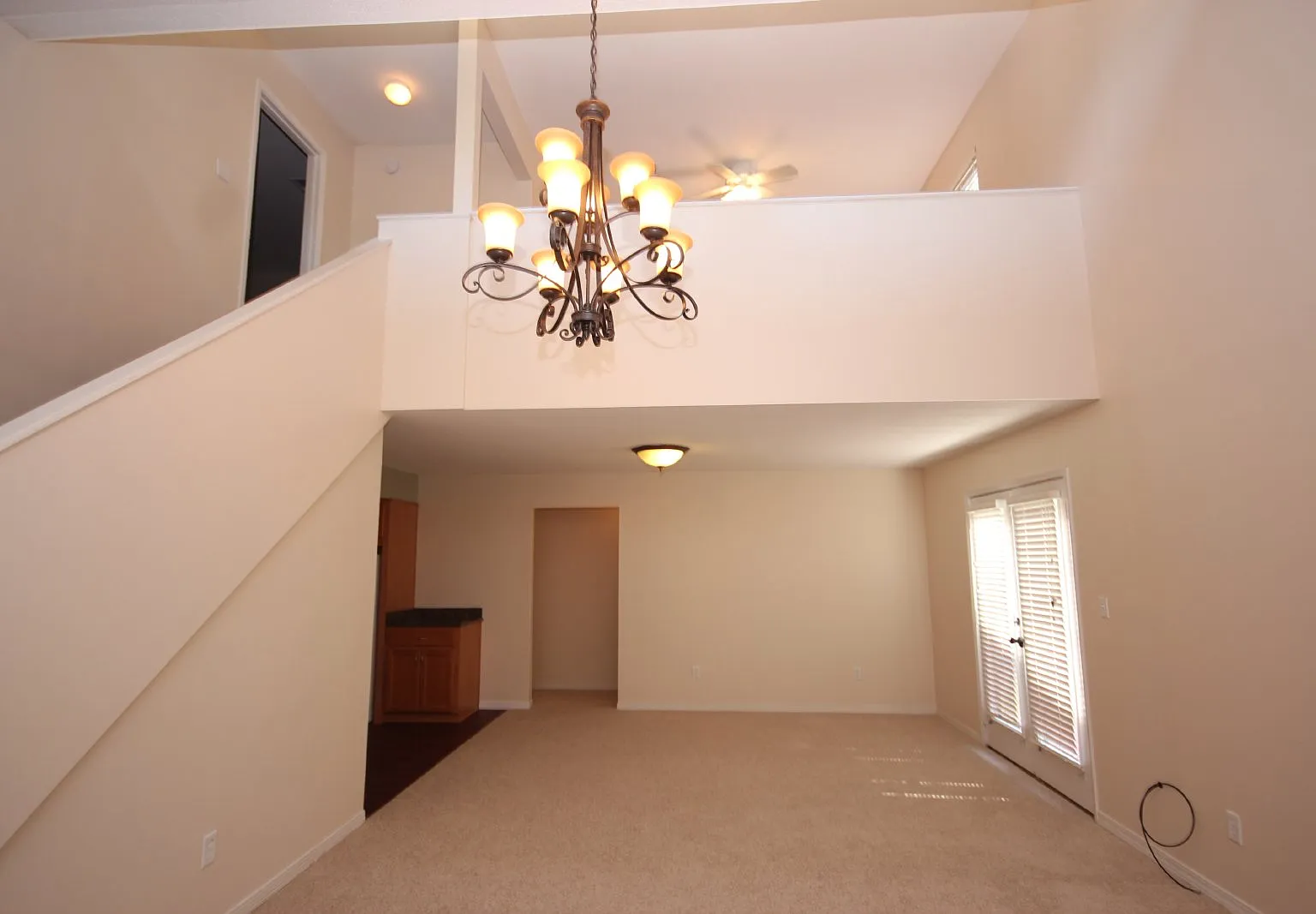 2 bed, 2.0 bath, 1391 sqft, $1,700 — Photo 2