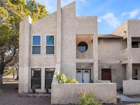 3929 S Torrey Pines Dr, Las Vegas, NV 89103