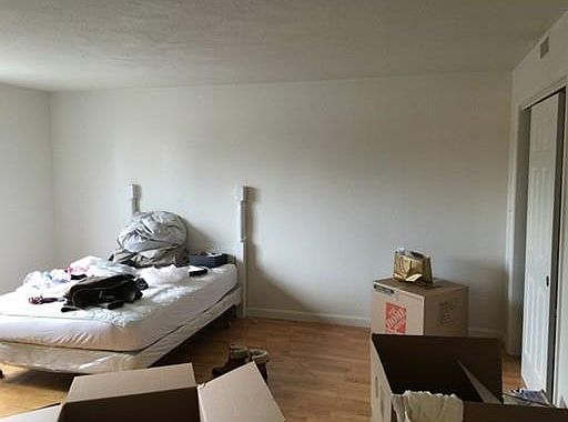 3rd image of 569 Washington St APT 205