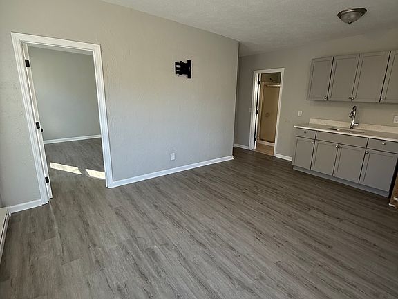 4th image of 21 Washington St APT 2