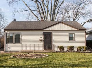 328 S Yale Ave, Addison, IL 60101