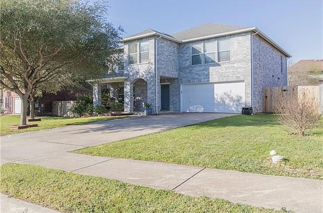 1st image of 1305 Carriage Hills Trl
