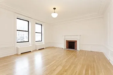 Rented by Raz Realty