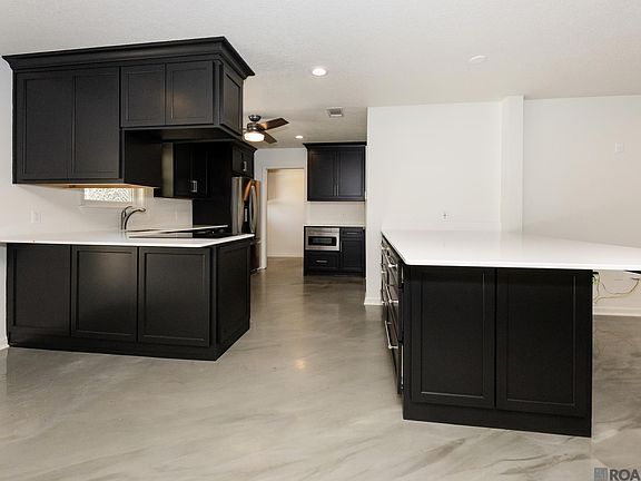 5th image of 12424 Mollylea Dr