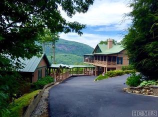 715 Panther Ridge Rd, Lake Toxaway, NC 28747