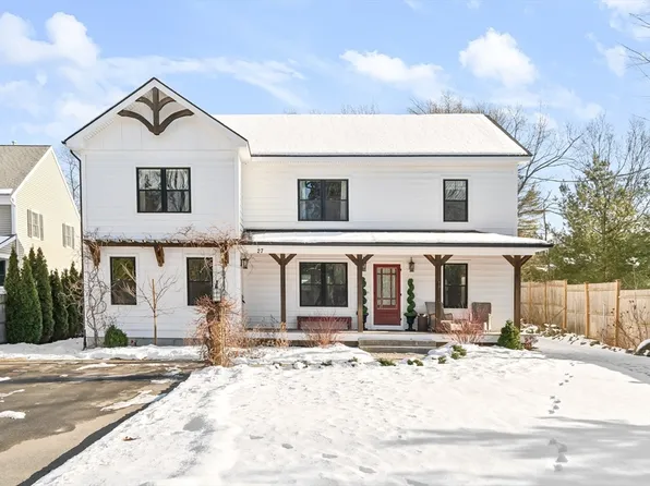 27 Park St, North Reading, MA 01864