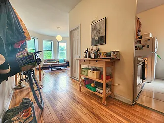 Rented by RELEASE NY