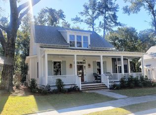 16 Sweet Olive Dr, Beaufort, SC 29907