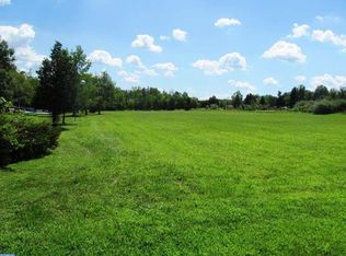 205 Hendricks Rd, Perkiomenville, PA 18074