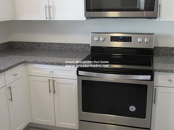 5th image of 7-9 Holmes St #3B