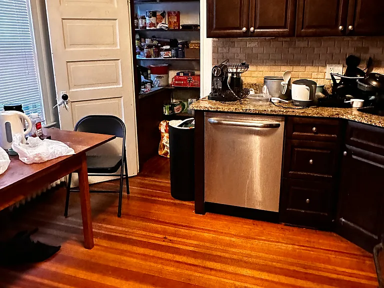 354 Main St #1 — Photo 39