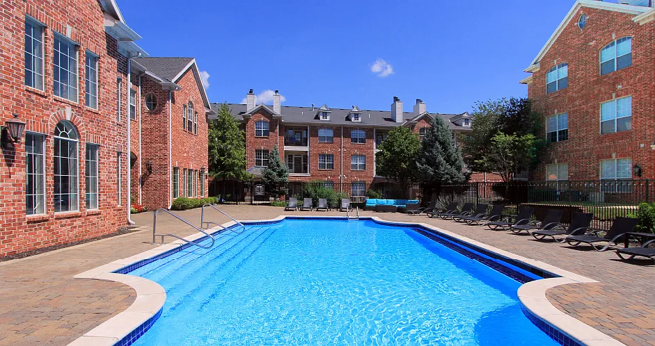 TurtleCreek Apartments — Photo 4