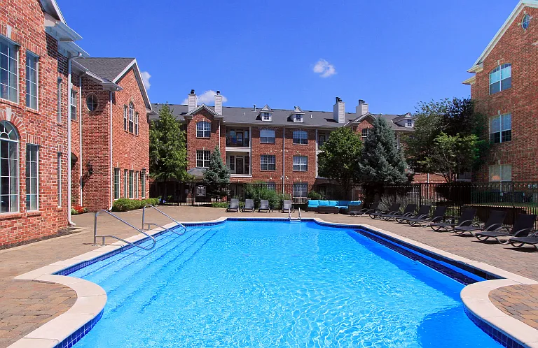 TurtleCreek Apartments — Photo 4