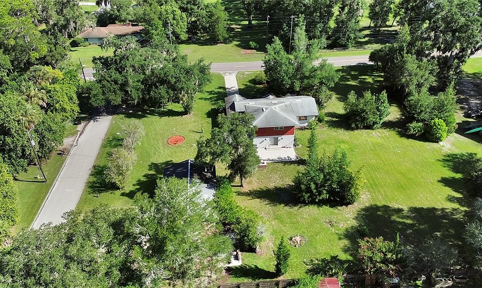 1st image of 601 GLENWOOD ROAD