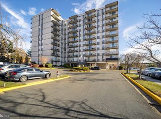 3245 Rio Dr APT 301, Falls Church, VA 22041