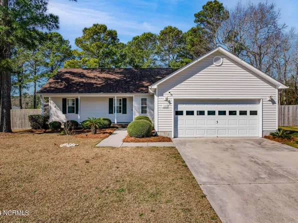 143 Lawndale Lane, Sneads Ferry, NC 28460