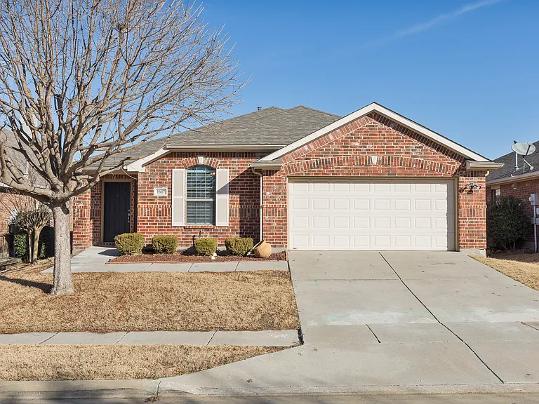 1617 Nighthawk Dr — Photo 1