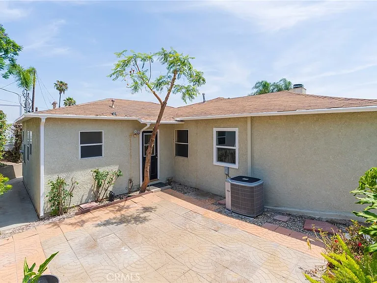 29119 S Highmore Ave — Photo 32