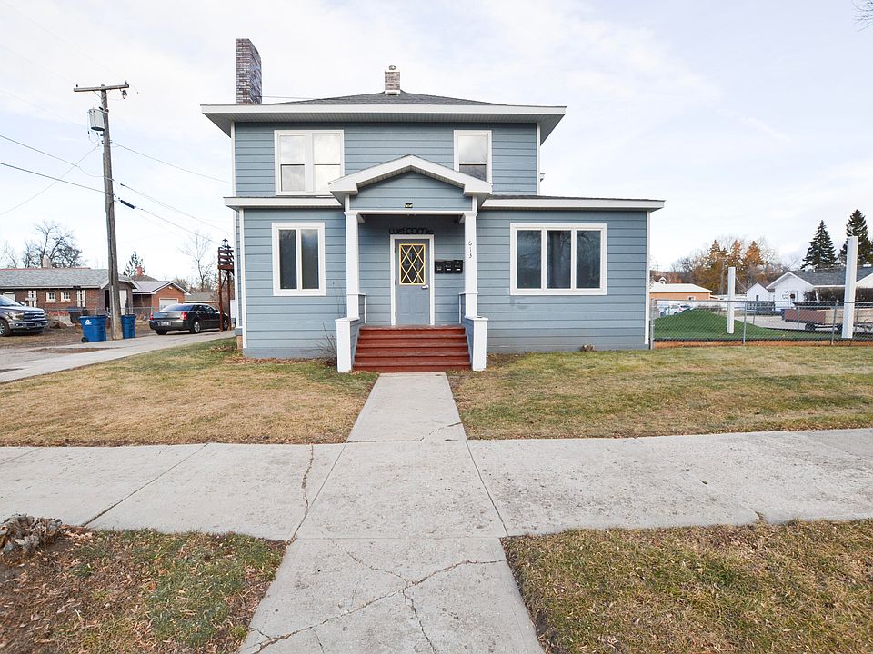 1st image of 613 5th Ave S