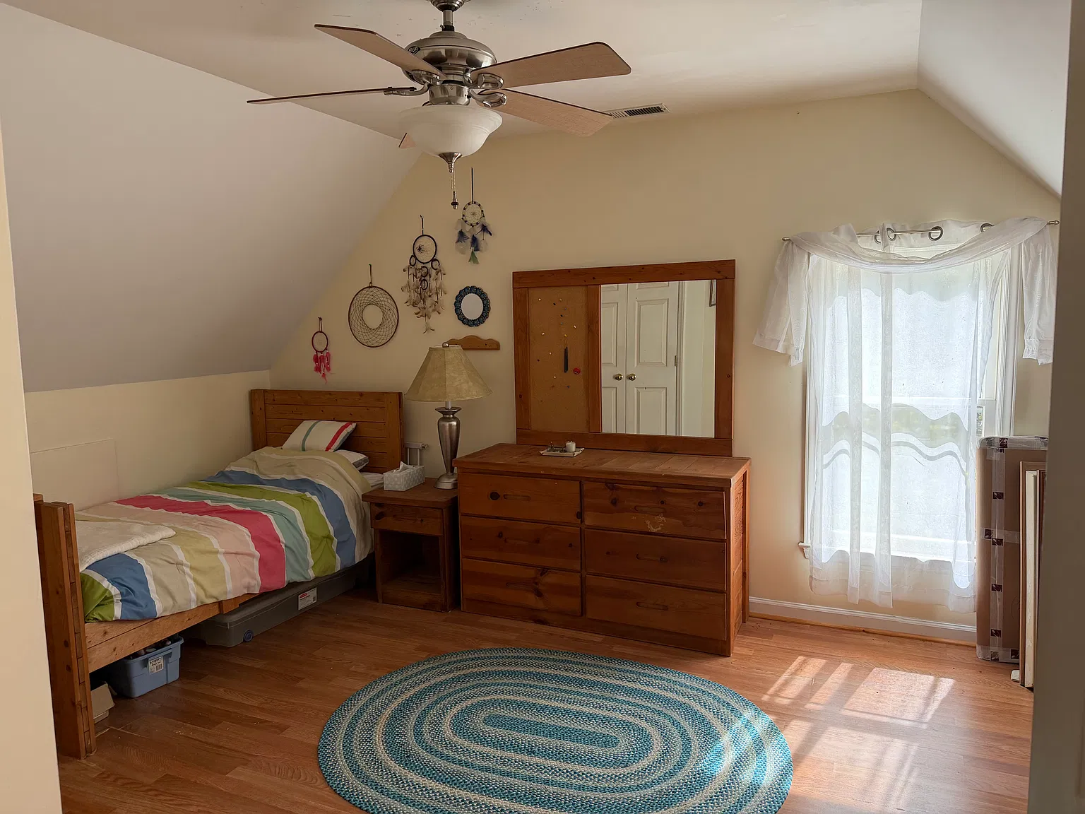 4 bed, 2000 sqft, $3,600 — Photo 4