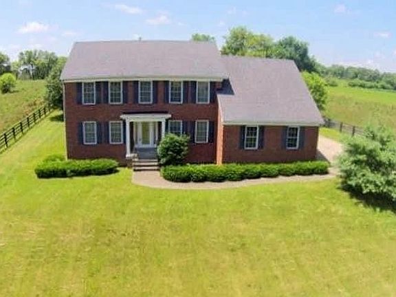 2nd image of 1071 Mulberry Pike