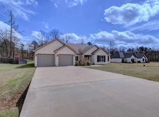 9024 Greenstone Dr, Alexander, AR 72002