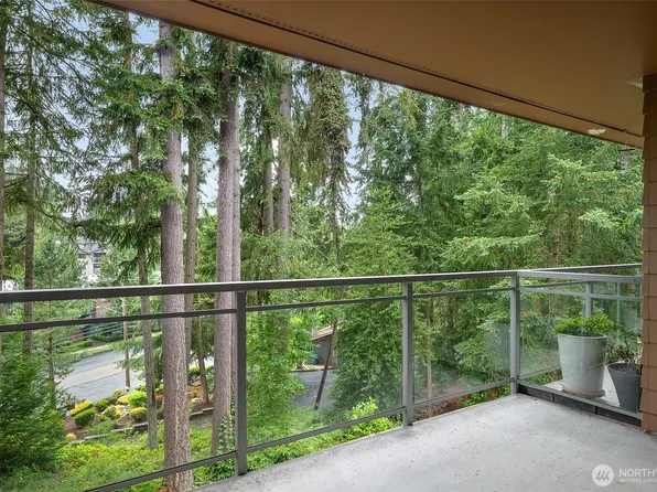 22910 90th Avenue W #E304, Edmonds, WA 98026