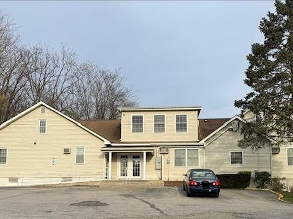 94 Old Post Rd #15B
