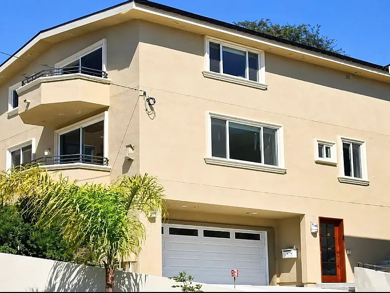 1530 Parmer Ave — Photo 30