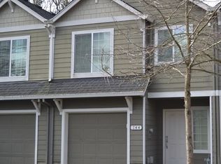 744 NW 3rd Ave, Canby, OR 97013