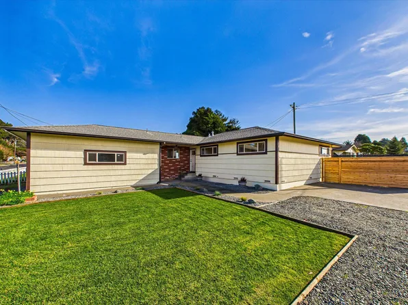 3410 School St, Fortuna, CA 95540