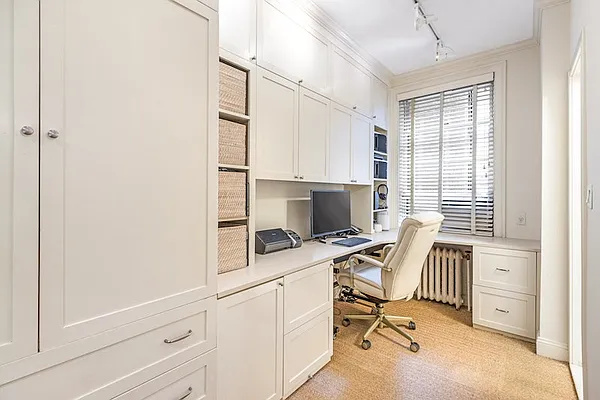Sold by Brown Harris Stevens | media 30