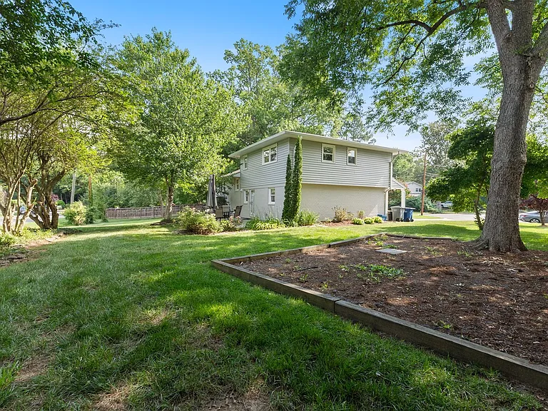 1805 Ingemar Ct — Photo 25