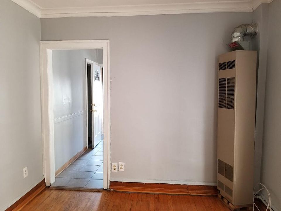 1st image of 1821 S California Ave