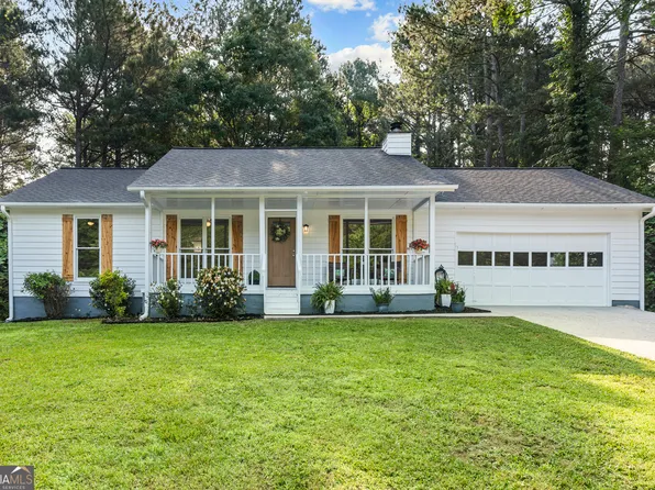 440 Russell Cemetery Rd, Winder, GA 30680