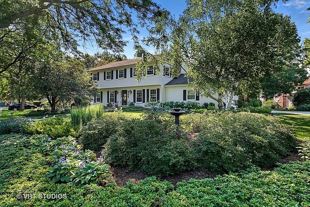 1st image of 202 N Birchwood Dr