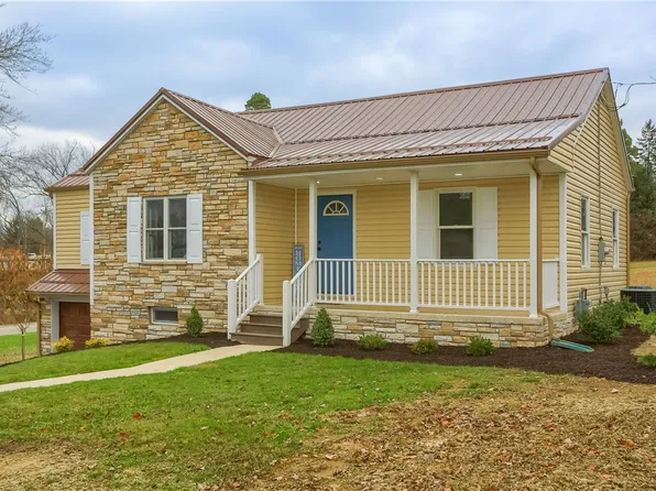 966 Mercer Rd, Butler, PA 16001
