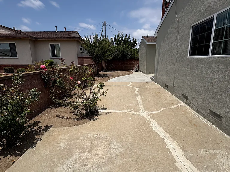 18315 S Harvard Blvd — Photo 14