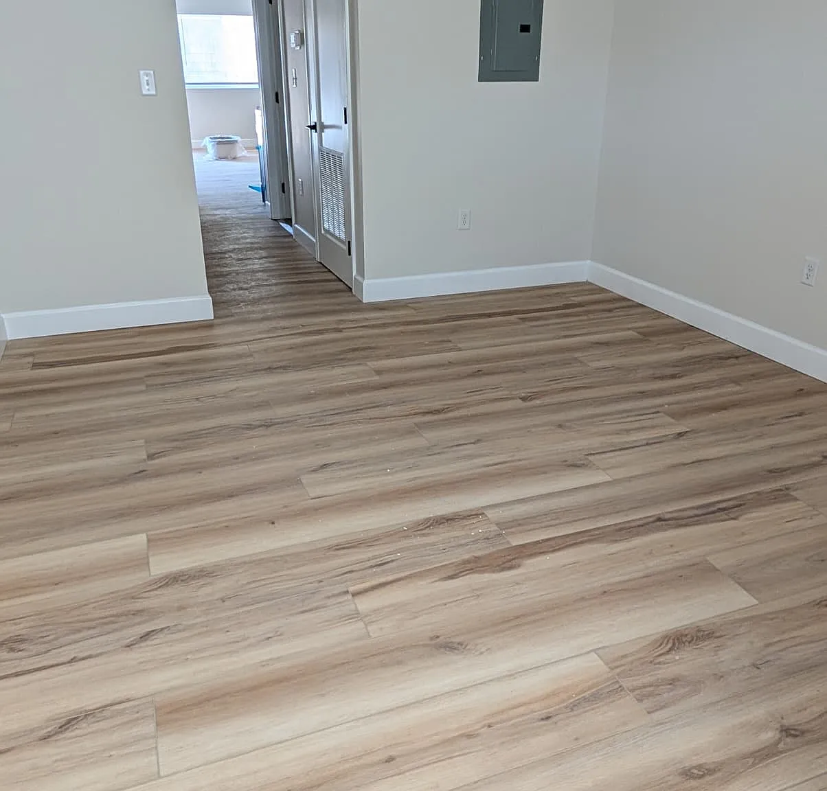 3 bed, 1.5 bath, $2,175 — Photo 3