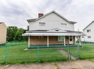 3364 3rd St, Grindstone, PA 15442