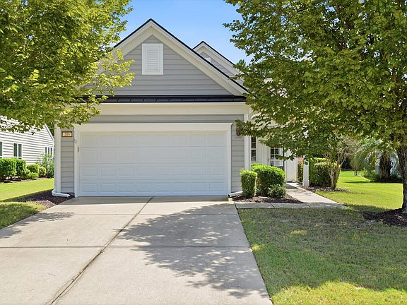 4th image of 205 Sea Lavender Ln